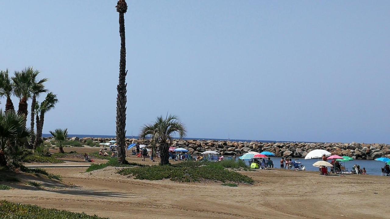 아길라스 La Colonia Playa 아파트 외부 사진